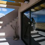 Essea Living With Heated Pool *