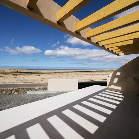 Vila Essea Living With Heated Pool *