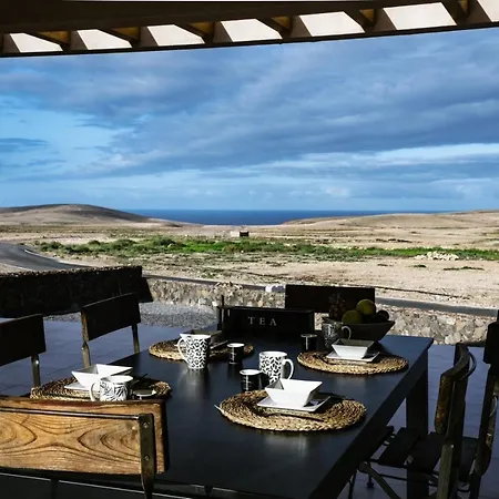 Essea Living With Heated Pool Villa