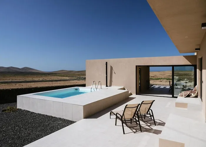 Essea Living With Heated Pool * Tindaya