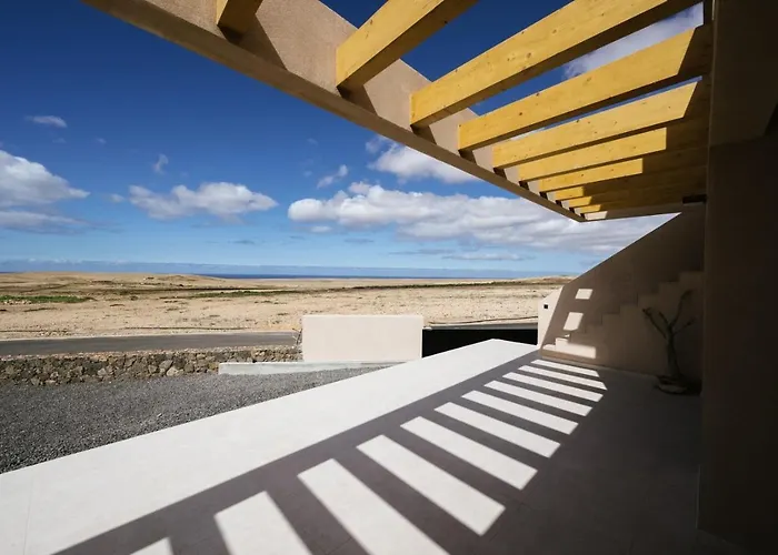 Villa Essea Living With Heated Pool *