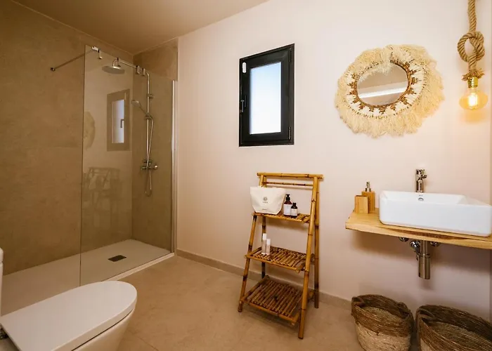 Villa Essea Living With Heated Pool